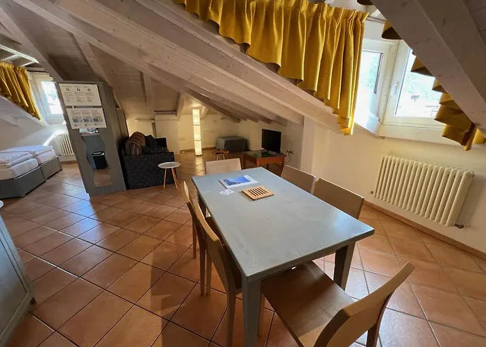Studio Apartments Baia Azzurra 7