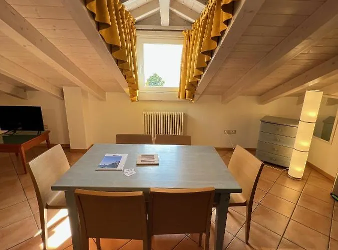 Studio Apartments Baia Azzurra 7